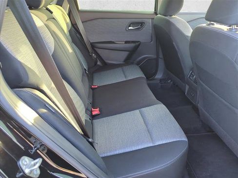 Used 2023 Nissan Rogue SV FWD image 25