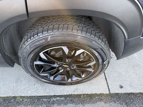 Used 2021 Chevrolet TrailBlazer LT w/ Convenience Package image 44