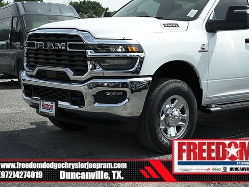 New 2025 RAM 2500 Tradesman image 40