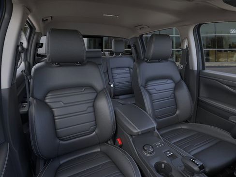 New 2025 Ford Ranger Lariat w/ FX4 Off-Road Package image 10