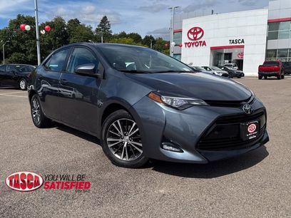 Used 2017 Toyota Corolla LE w/ LE Premium Package w/Moonroof