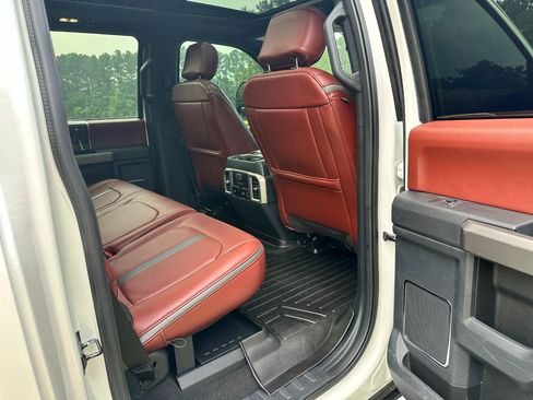 Used 2022 Ford F250 Platinum w/ Tremor Off-Road Package AWD/4WD image 24