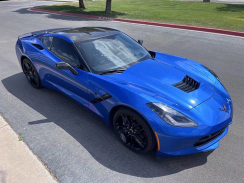 Used 2016 Chevrolet Corvette Stingray Coupe w/ 3LT Preferred Equipment Group RWD image 8