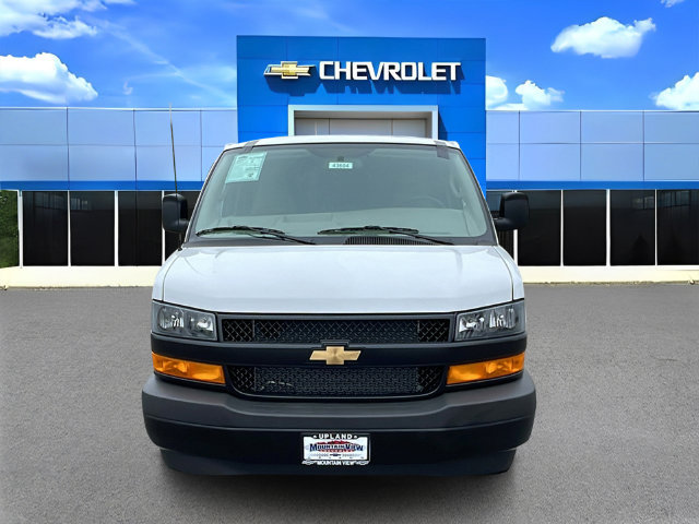 New 2026 Chevrolet Express 2500 RWD image 9
