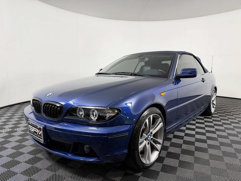 Used 2004 BMW 325Ci Convertible RWD image 2