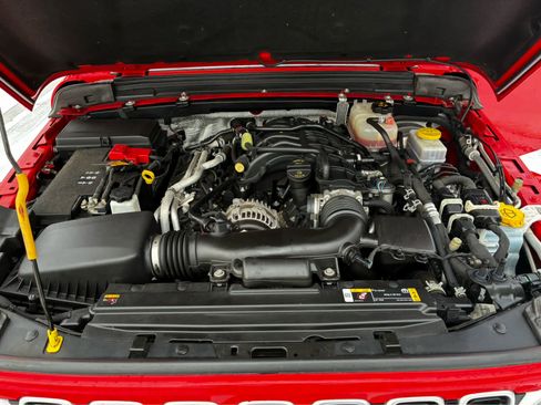 Used 2024 Jeep Wrangler Sahara w/ Dual Top Group image 26