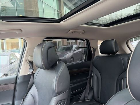 Used 2023 Genesis GV80 2.5T w/ Advanced Package image 4