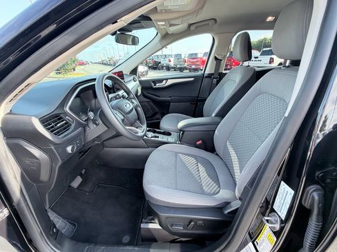 Used 2020 Ford Escape SE FWD image 20