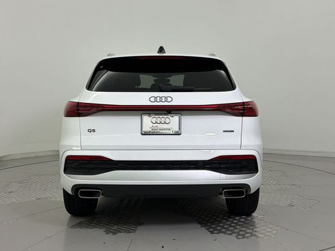 Certified 2025 Audi Q5 Premium w/ Convenience Package AWD/4WD image 10