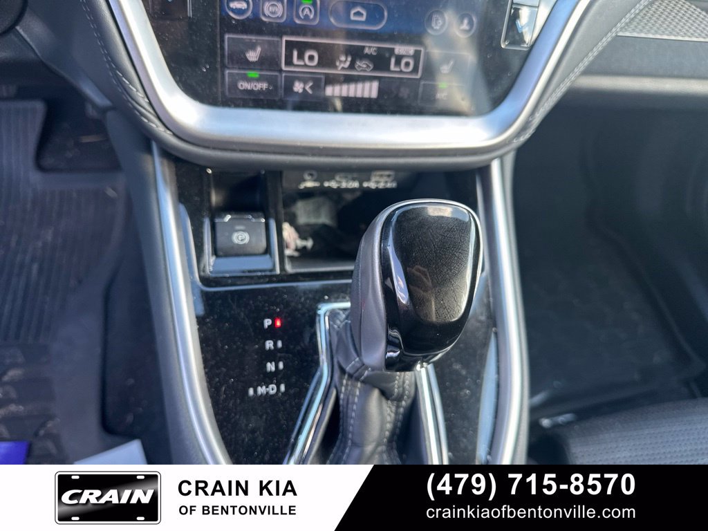 Used 2025 Subaru Outback Premium AWD/4WD image 26
