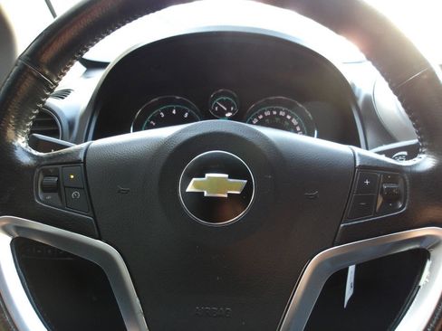 Used 2014 Chevrolet Captiva Sport LTZ FWD image 16