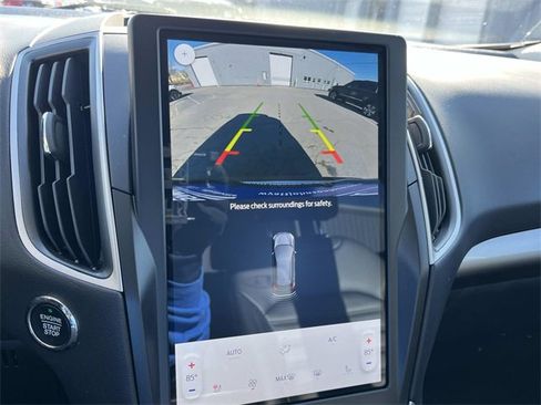 Used 2024 Ford Edge SEL w/ Convenience Package image 39