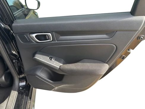 Used 2023 Honda Civic LX image 29