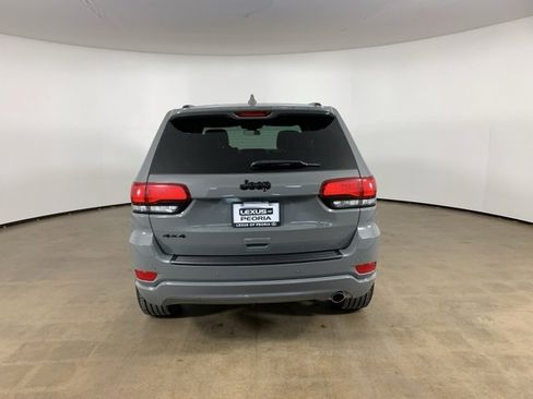 Used 2021 Jeep Grand Cherokee Laredo X image 10