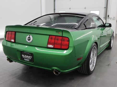 Used 2007 Ford Mustang GT RWD image 5