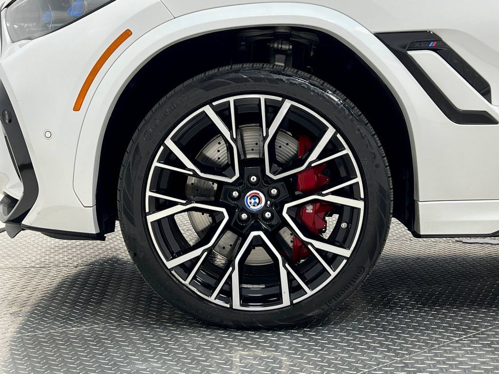 Used 2022 BMW X6 M w/ Competition Package AWD/4WD image 39