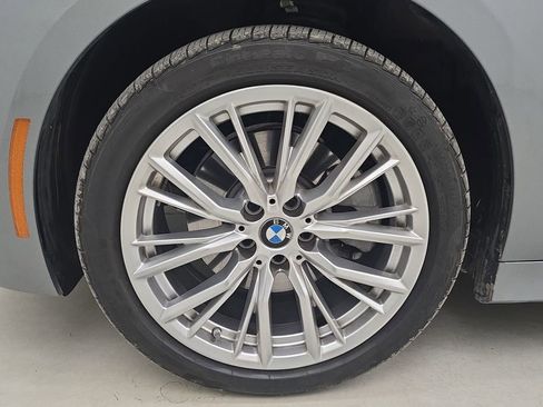 Certified 2023 BMW 330i xDrive Sedan w/ Premium Package AWD/4WD image 11
