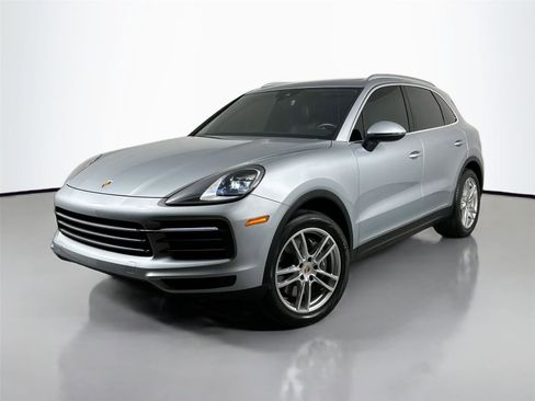 Certified 2023 Porsche Cayenne AWD/4WD image 1