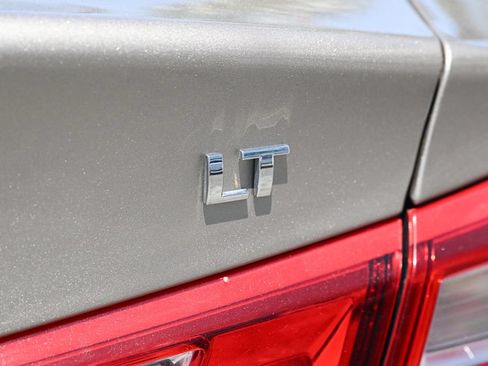 Used 2023 Chevrolet Malibu LT FWD image 14