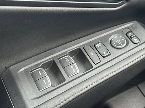 Used 2023 Honda Accord Sport image 13