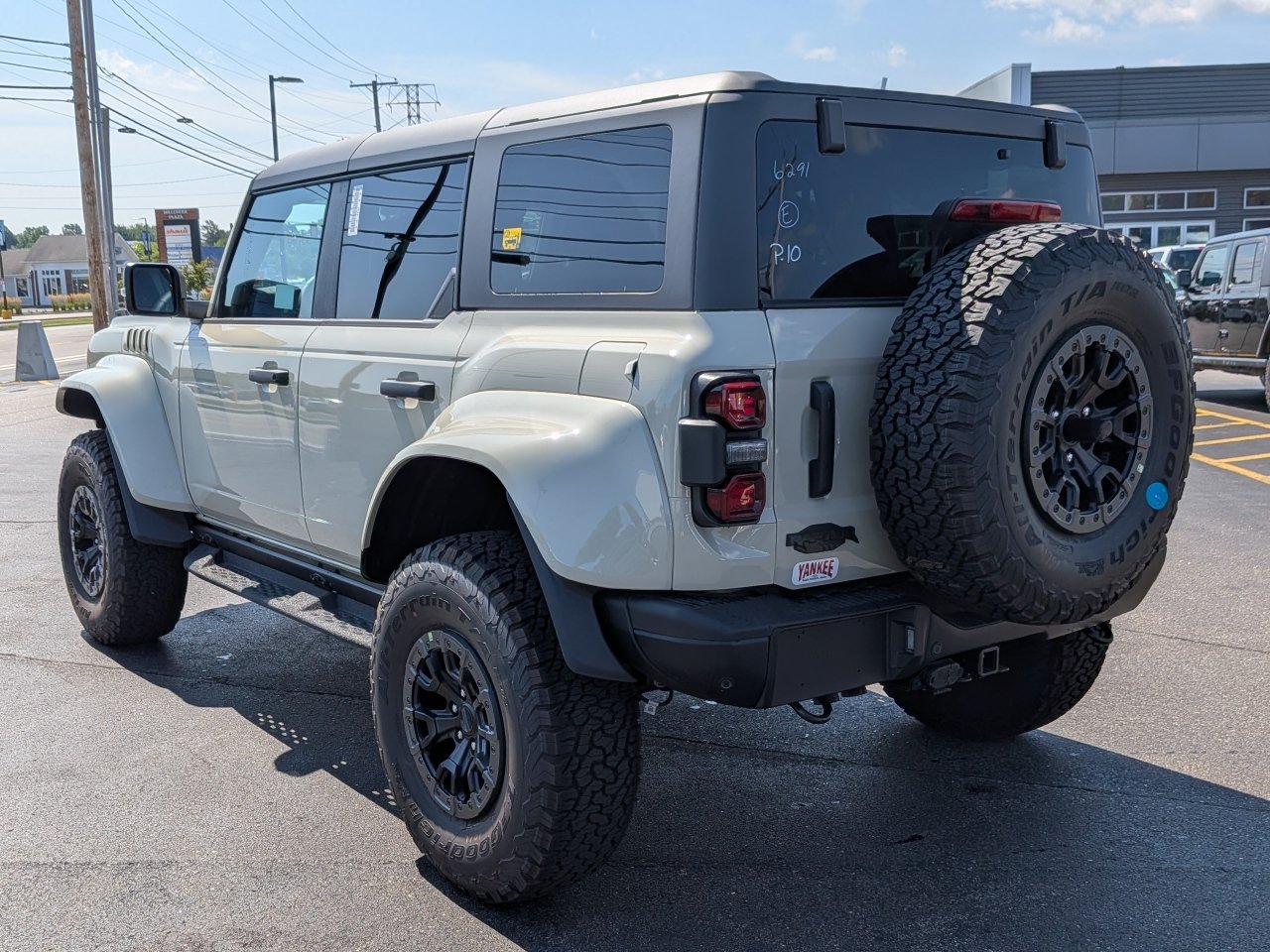 New 2026 Ford Bronco Raptor AWD/4WD image 6