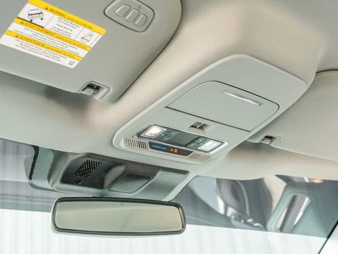 Used 2022 Ford F150 Lariat image 22