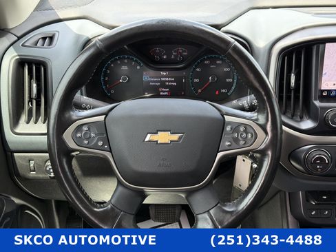 Used 2020 Chevrolet Colorado Z71 RWD image 18