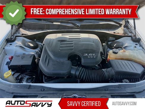 Used 2020 Chrysler 300 Touring w/ Sport Appearance Package image 28