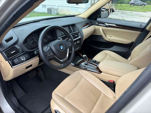 Used 2017 BMW X3 sDrive28i RWD image 12