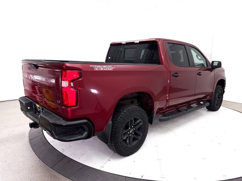 Used 2019 Chevrolet Silverado 1500 LT Trail Boss AWD/4WD image 17