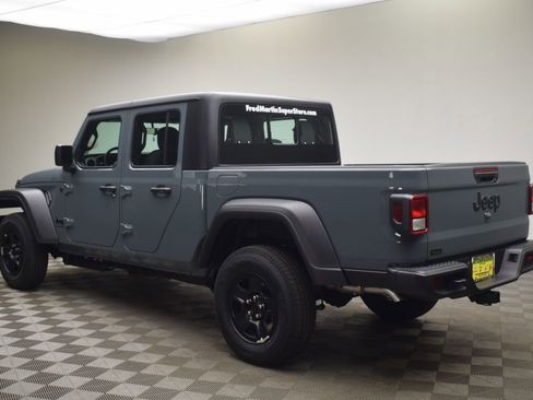 New 2026 Jeep Gladiator Sport image 13