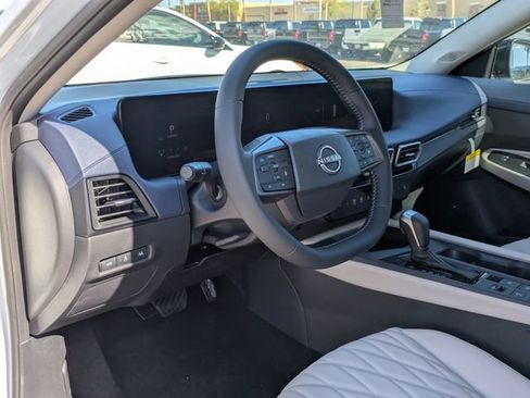 New 2026 Nissan Sentra SL w/ Floor Mat Package FWD image 5