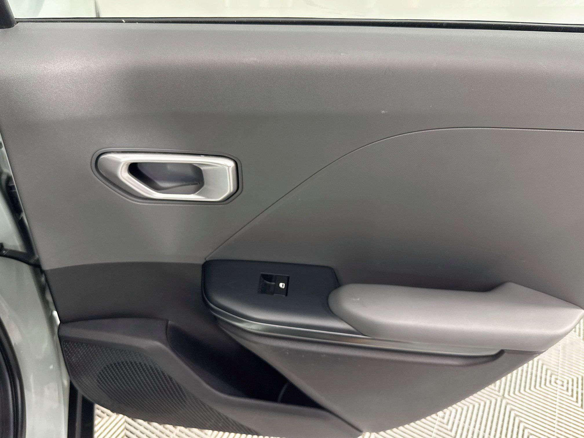 Used 2025 Kia K4 FWD image 26