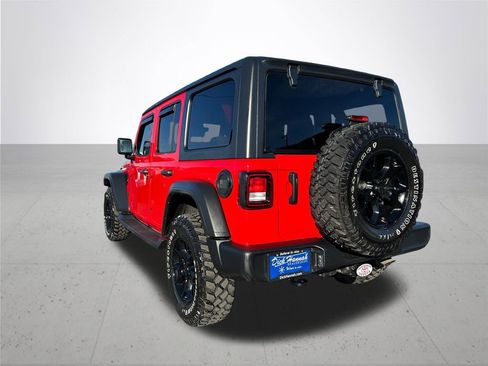 Used 2021 Jeep Wrangler Unlimited Sport image 9