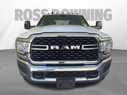 Used 2024 RAM 3500 SLT w/ Quick Order Package 2YG SLT AWD/4WD image 2