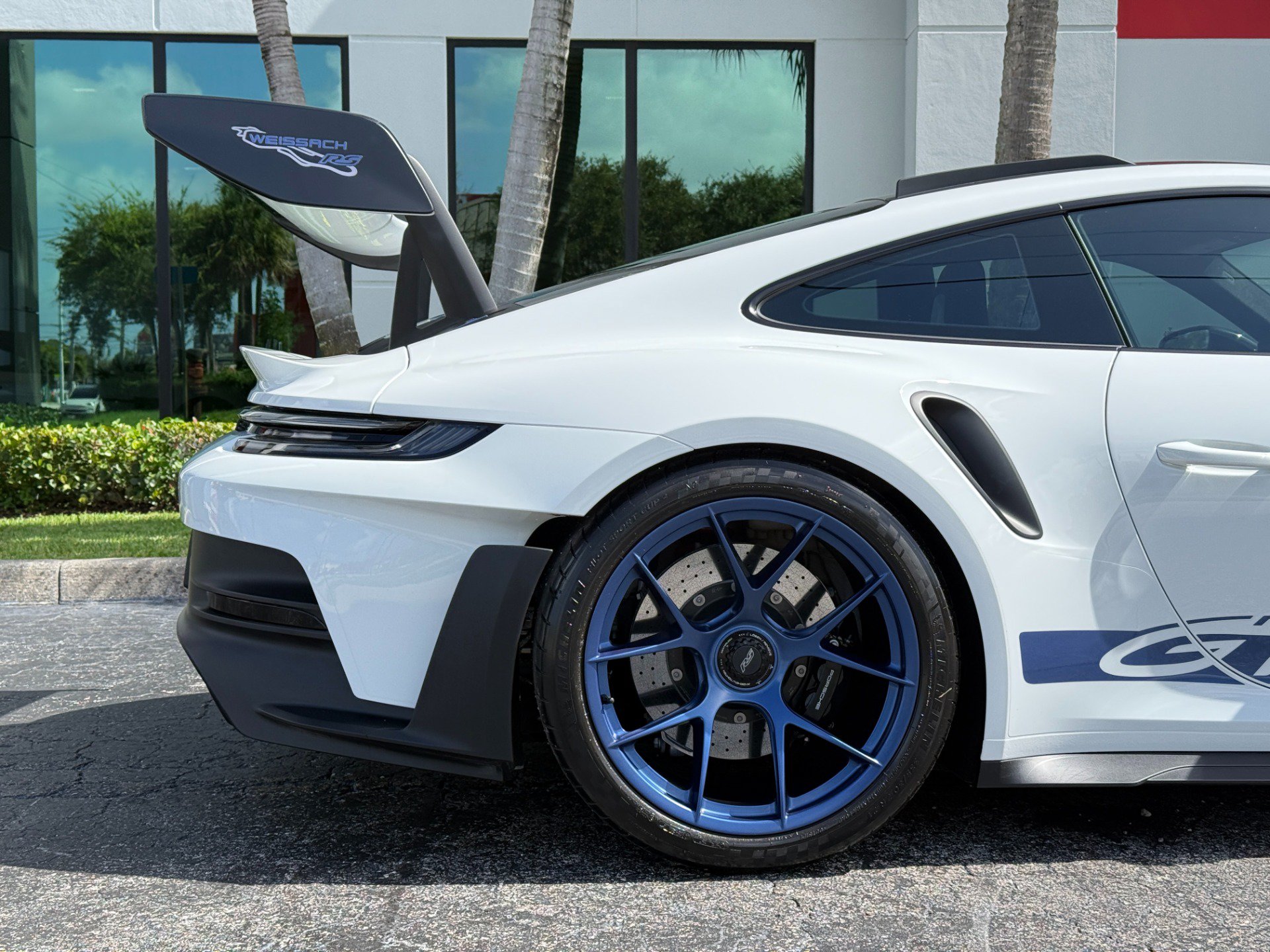 Used 2025 Porsche 911 GT3 RS RWD image 6