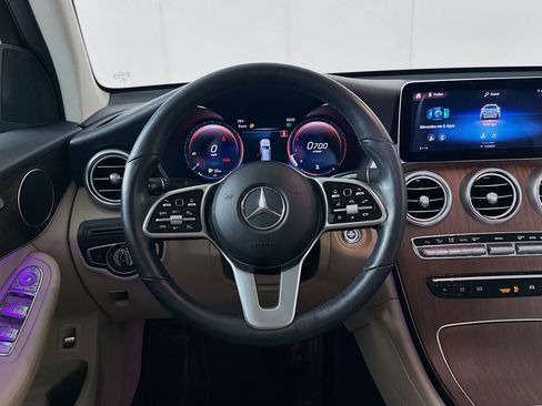 Used 2022 Mercedes-Benz GLC 300 4MATIC image 17