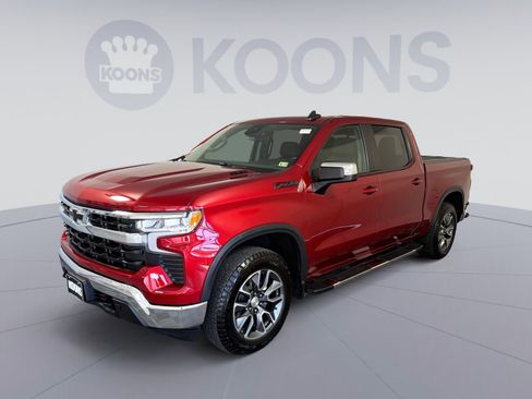 Used 2024 Chevrolet Silverado 1500 LT w/ Z71 Off-Road Package image 1