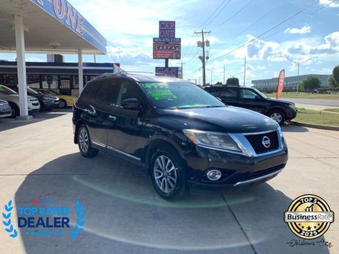 Used 2013 Nissan Pathfinder SL w/ Trailer Tow Pkg FWD image 2