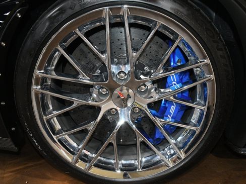 Used 2011 Chevrolet Corvette ZR1 w/ Preferred Equipment Group RWD image 65