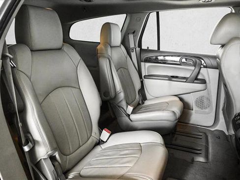 Used 2014 Buick Enclave Leather image 23