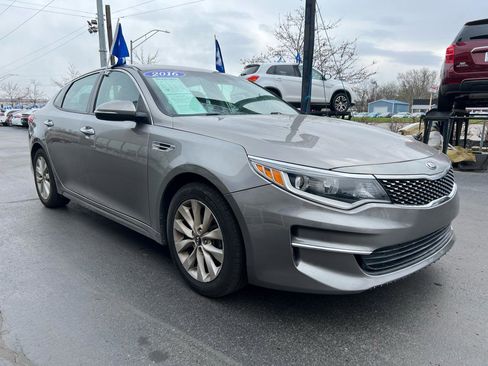 Used 2016 Kia Optima EX image 8