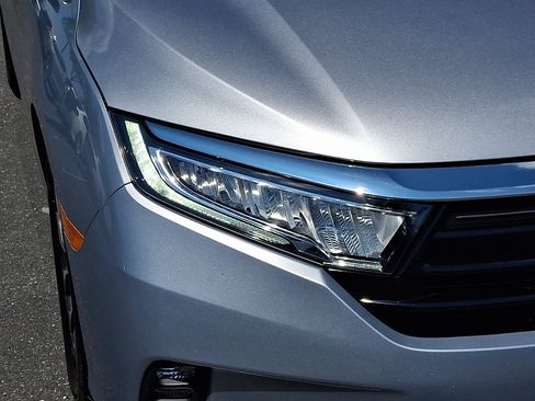 Used 2022 Honda Odyssey EX-L image 9