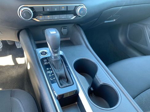 Used 2025 Nissan Altima 2.5 SV image 42