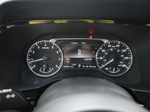 Used 2024 Nissan Pathfinder SV AWD/4WD image 20