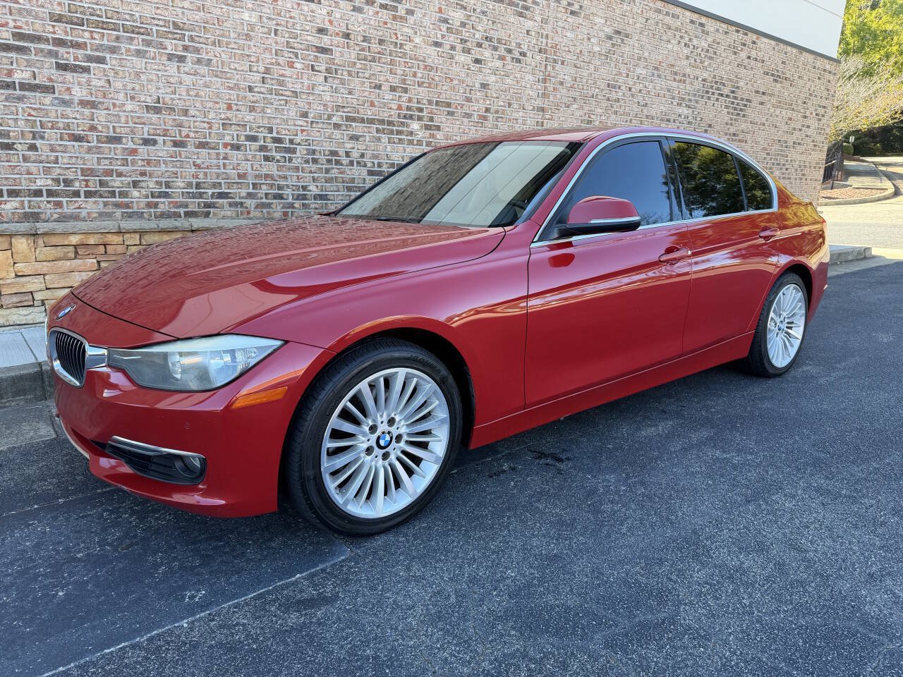 Used 2013 BMW 328i Sedan RWD image 1