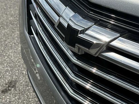 Certified 2024 Chevrolet Equinox Premier FWD image 10