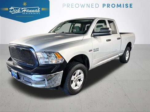 Used 2018 RAM 1500 ST AWD/4WD image 1