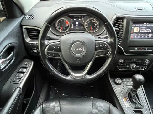 Used 2021 Jeep Cherokee Latitude Lux image 11