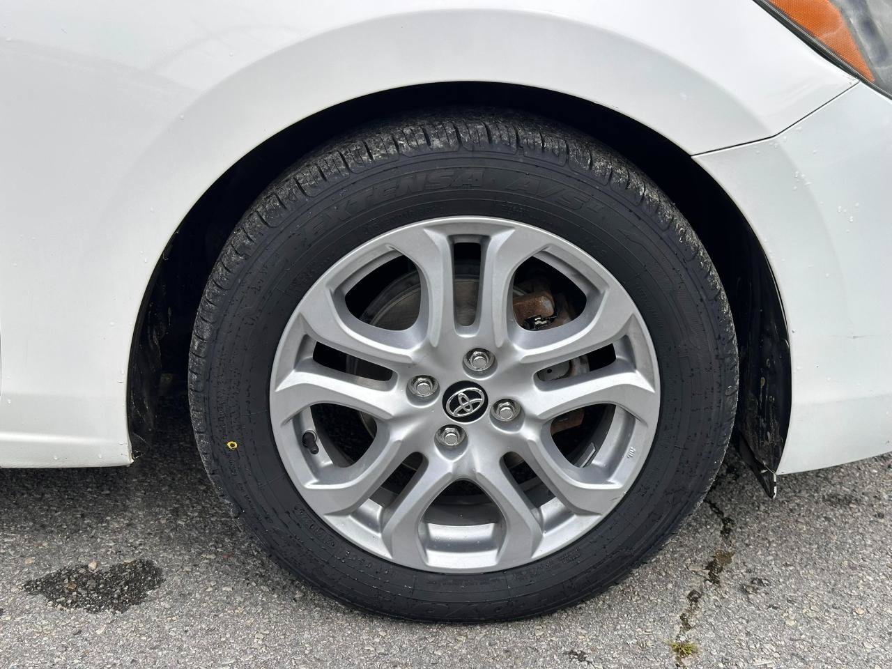 Used 2017 Toyota Yaris iA FWD image 24